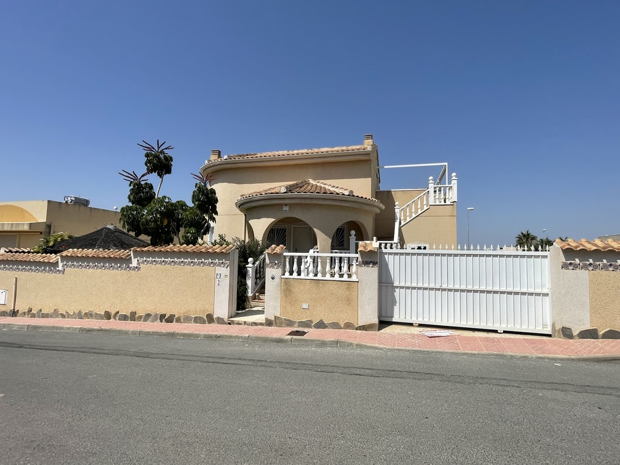 Property Image 4 Property Image 4