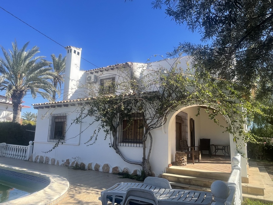 For sale: 4 bedroom house / villa in Cabo Roig, Costa Blanca