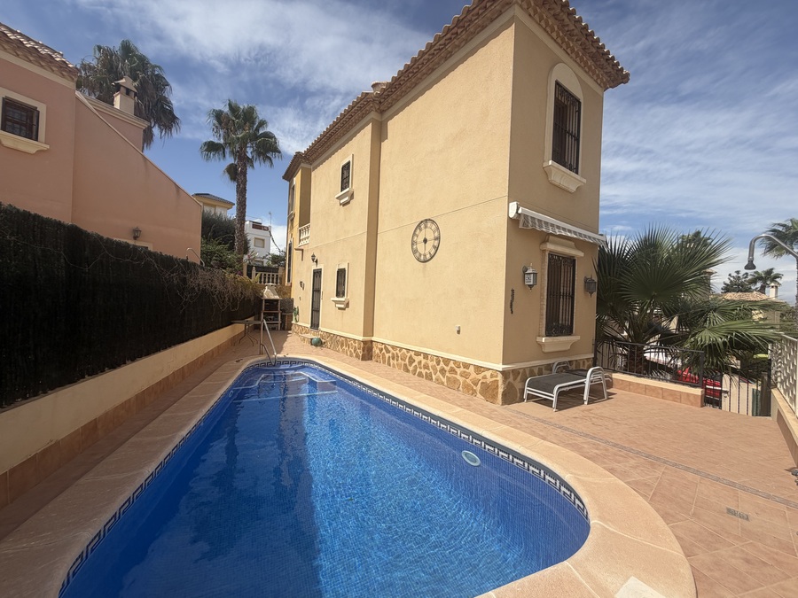 3 Bedroom Villa for Sale in Ciudad Quesada